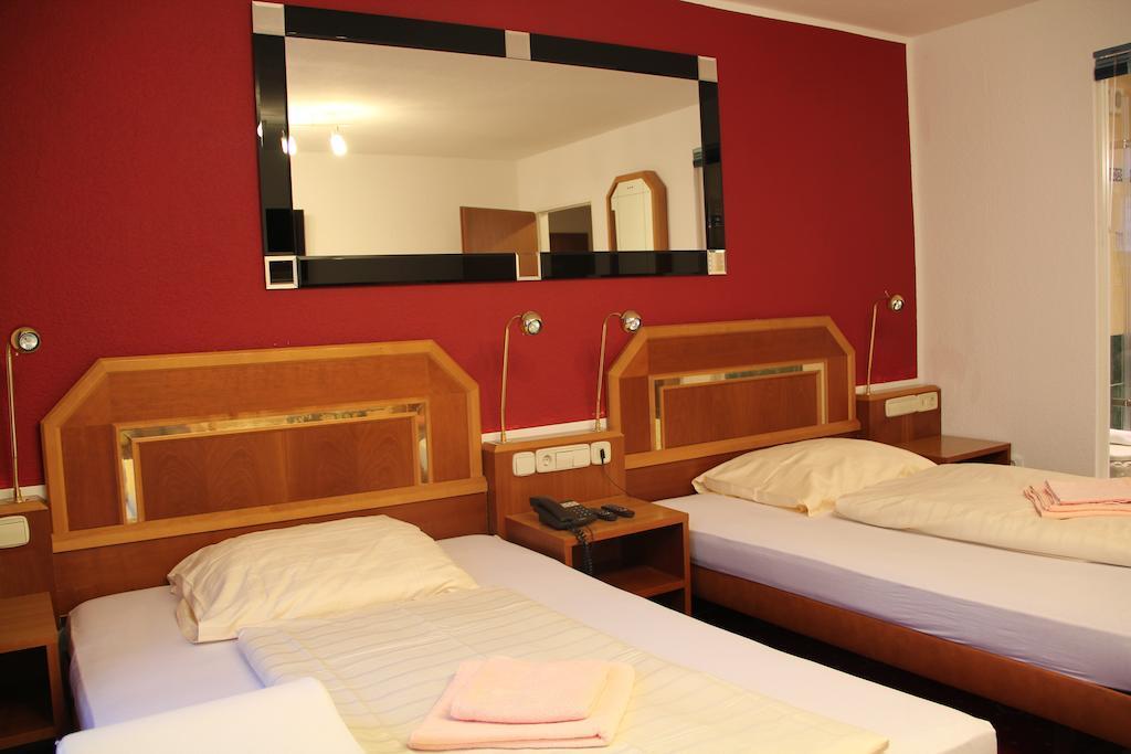 Wali'S Hotel Bielefeld Cameră foto